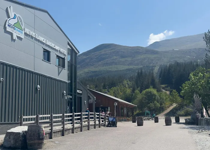 Pet Friendly hotel: The Base Camp Hotel, Nevis Range