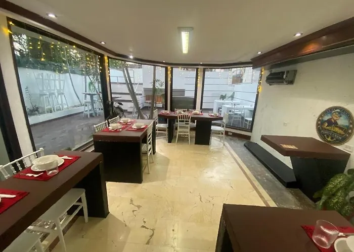 Popeye Crew Hostal