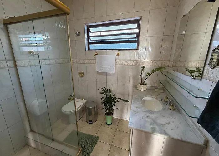 Triana Guest House