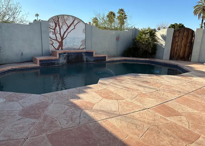 Diamond Studio Suite Full Kitchen Swimming Pool Private Gated Yard Arts Roosevelt Row Asu Convention Ctr Stadiums Airport Downtown Phx