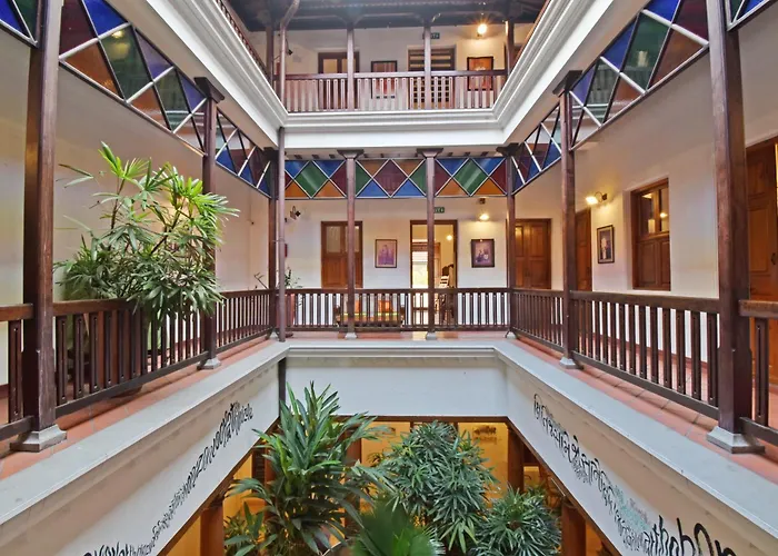 Maison Perumal Pondicherry - A Cgh Earth Experience