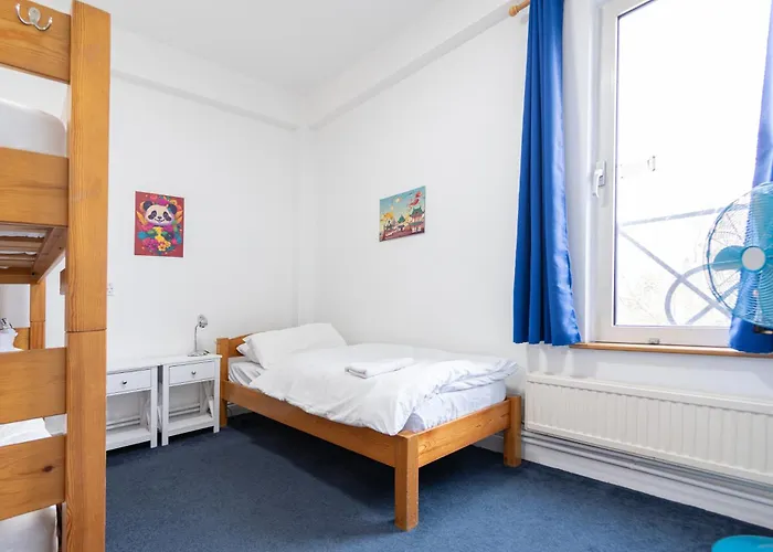 The Hostels Pax Lodge