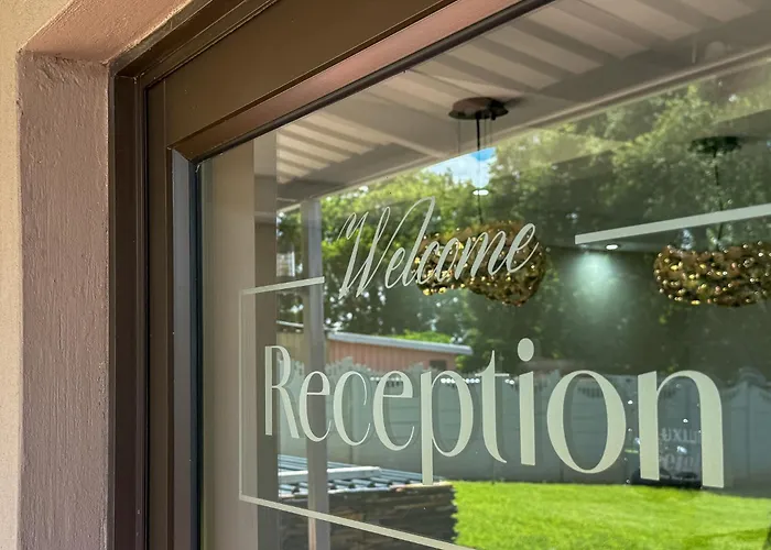 Luxury Heights B&B- Also Check "Wild Olive"