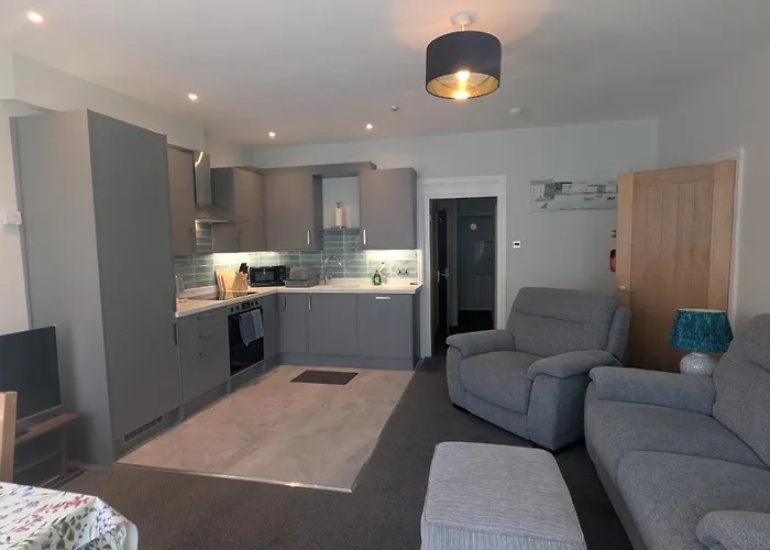 Buile Hill Holiday Flats
