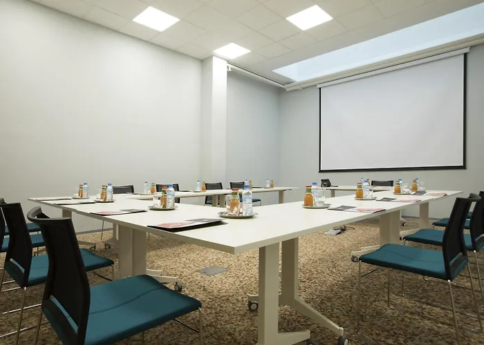 3 star hotel: Ibis Abdelmoumen Casa Centre