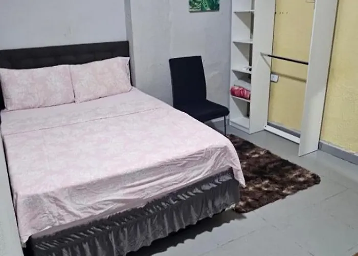 Quarto com otima localização