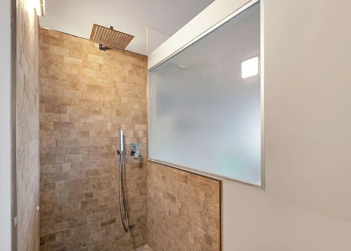 Suite A Tema