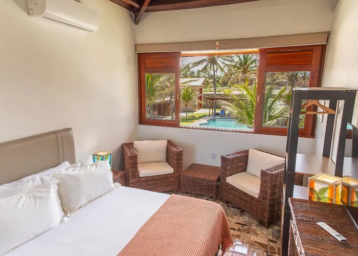 Beachfront Studio With Pool Caponga