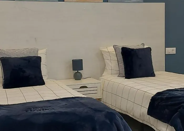 Stone House, Ocean Room
