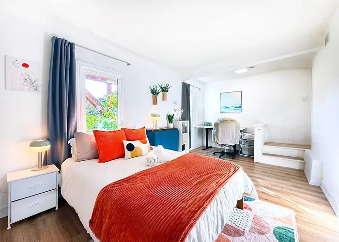 Private Berkeley Hills Studio Suite With Laundry