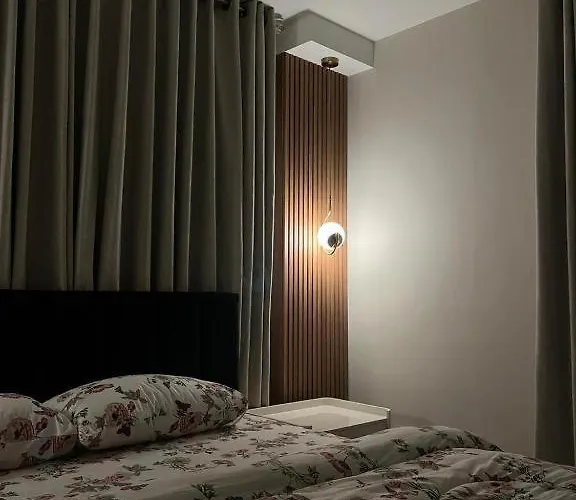 Private Rooms In The Center Of Dha Phase 6