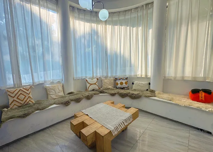 Villa Near Shanghai Disneyland Perfect For Vacation And Party