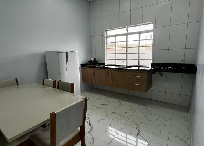 Apartamento no Centro de Sengés Quarto 01
