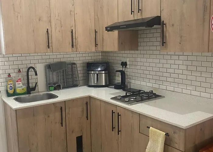 Unit 17 Sunbird Self-Catering