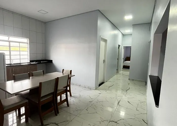 Apartamento no Centro de Sengés Quarto 01