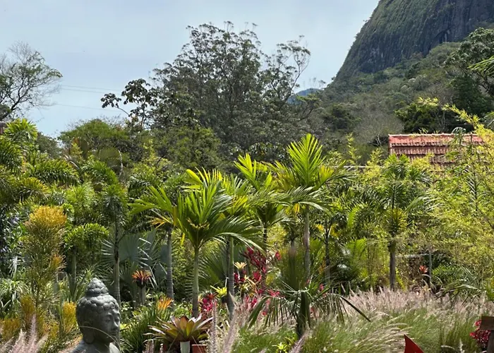 Suítes - Bromélias