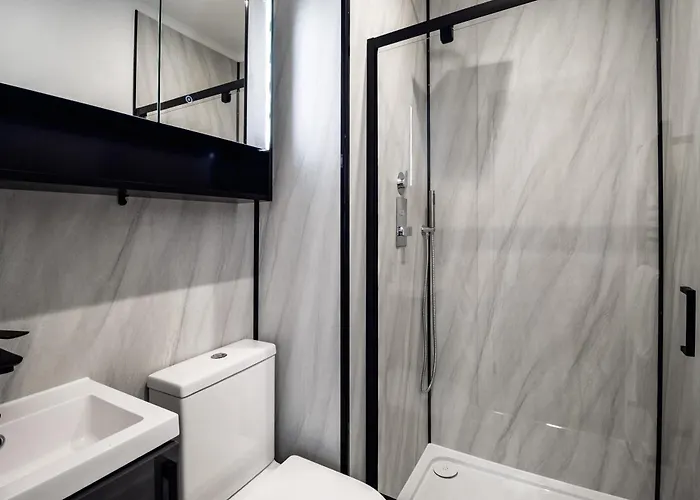 Luxury Rooms At Leigh Road