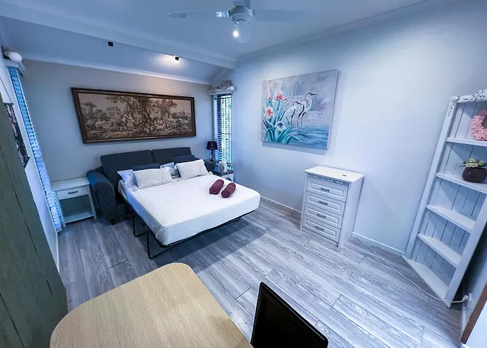 Floral Youth House