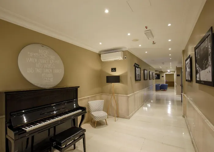 Best Western Globus