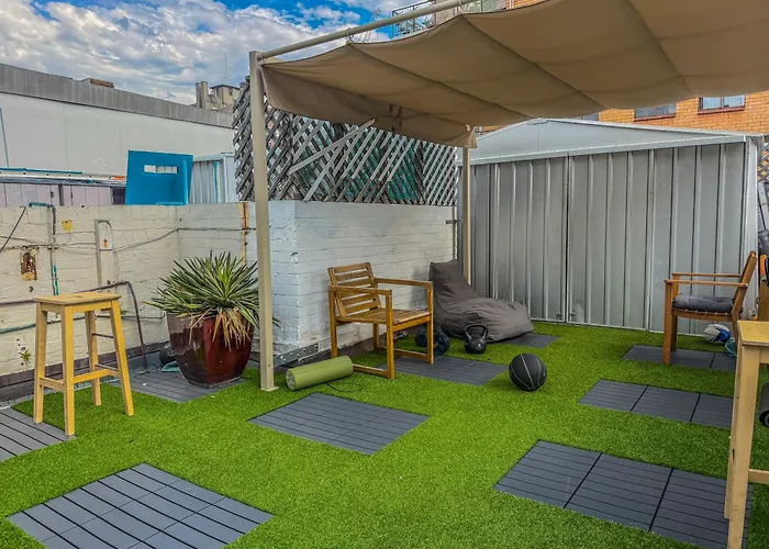 Hostel: Tequila Sunrise Potts Point