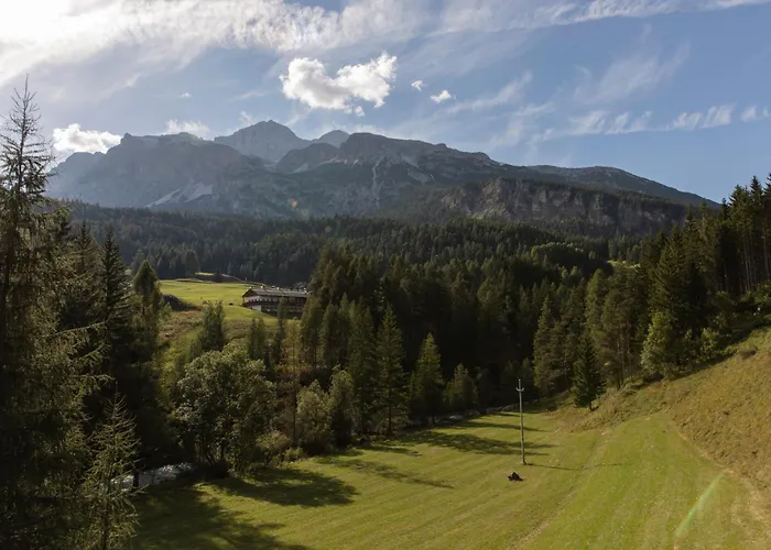 Dolomiti Lodge Alverà