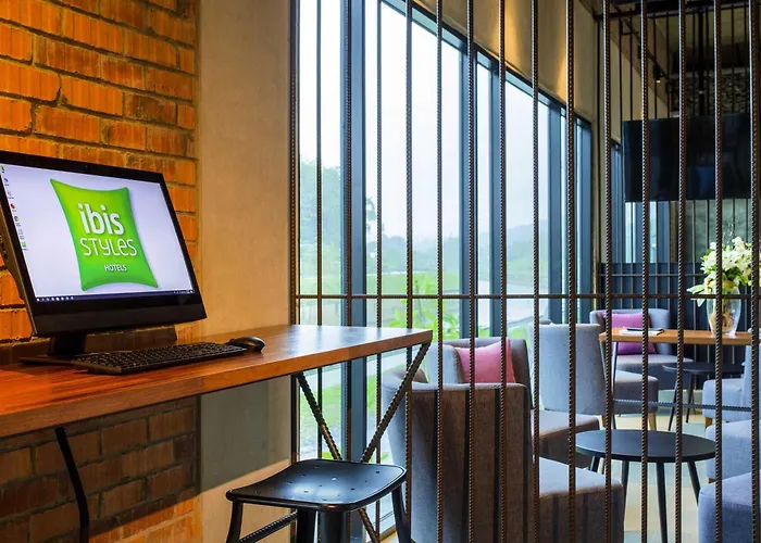 Beach hotel: Ibis Styles Kota Kinabalu Inanam