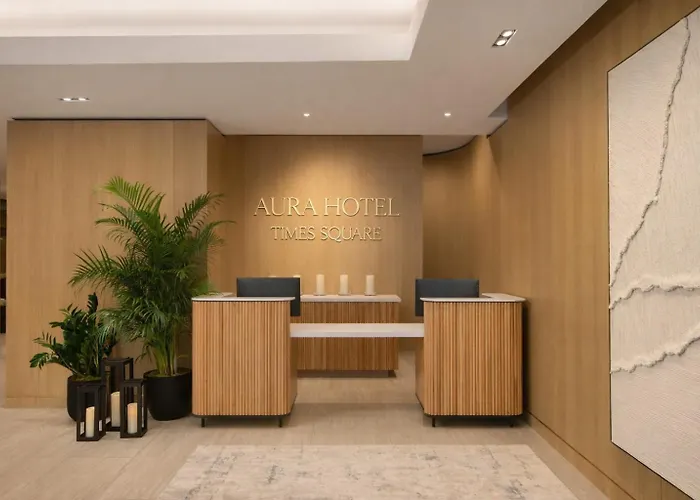 Resort: Aura Hotel Times Square