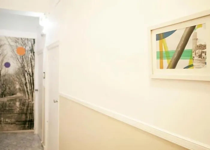 Malvarrosa Beach Rooms