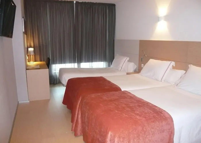 Hotel de 4 estrellas: Sercotel Hola Tafalla