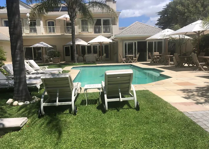 Villa with pool Constantia Valley
