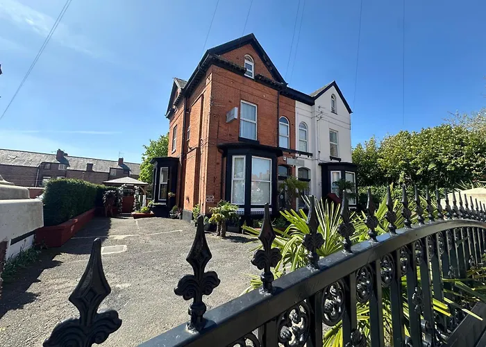 Hendham House - Near Etihad Stadium, Coop Live Arena, Ao Arena, Piccadilly Train Station & Manchester City Centre