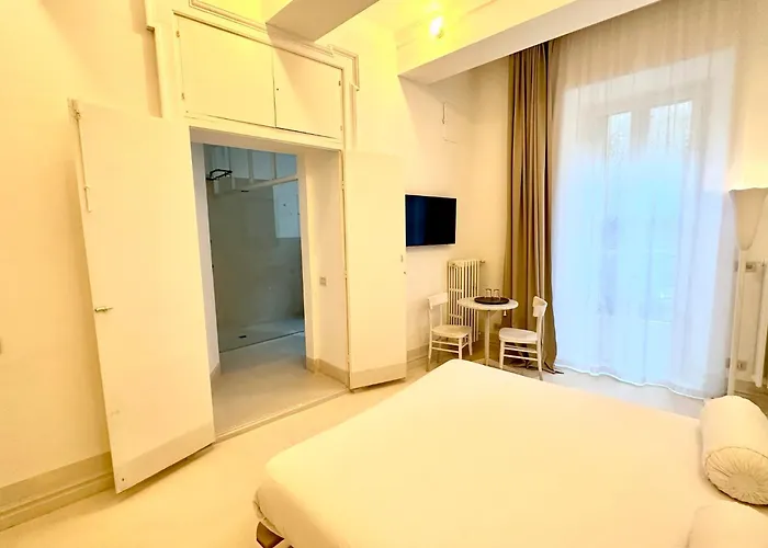 Guest House A Via dei Pellegrini