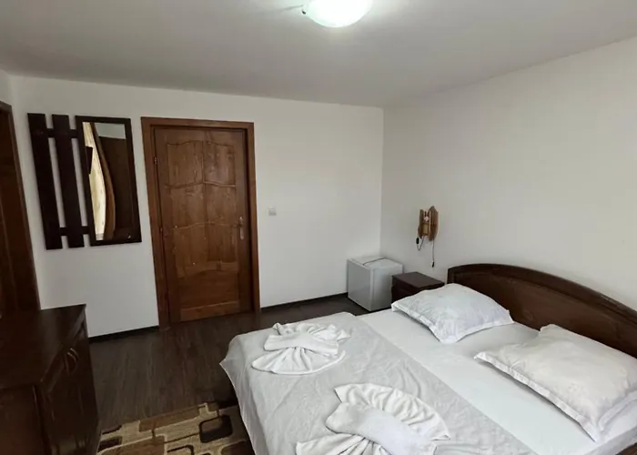 Pensiunea Valea Galbenei