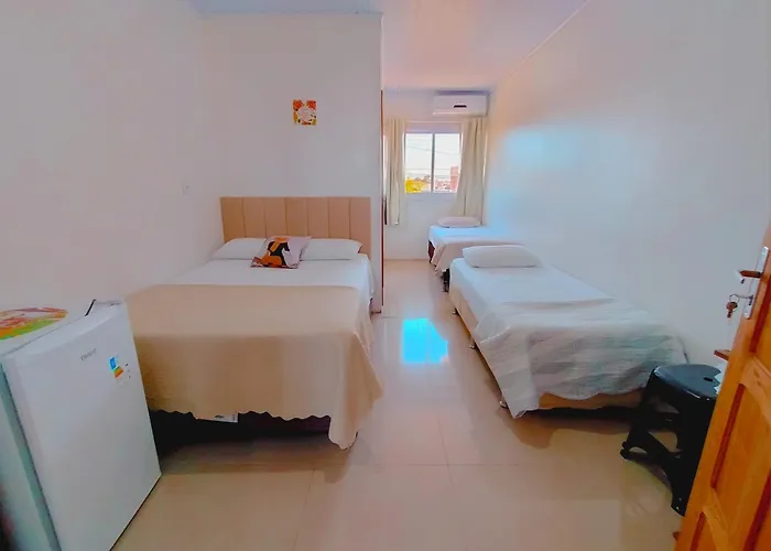 Camelo locação de Suítes Individuais Pousada com Cozinha e Sala Compartilhada