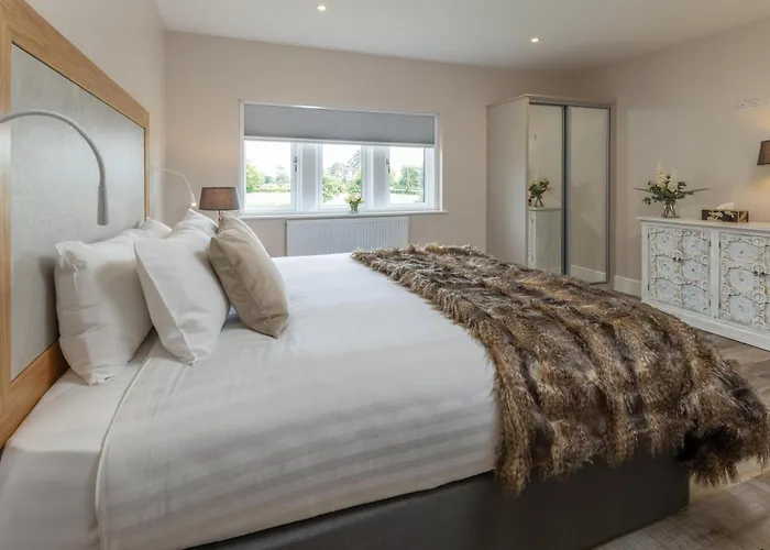 Luxury hotel only: Best Western Premier Doncaster Mount Pleasant Hotel