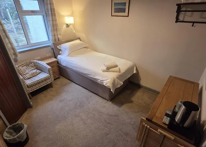Sanderlay Guest House
