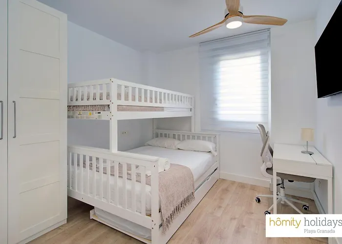 Homity Holidays - Playa Granada - Mar de Astrid