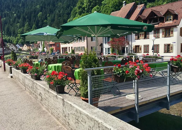 Zur alten Brücke