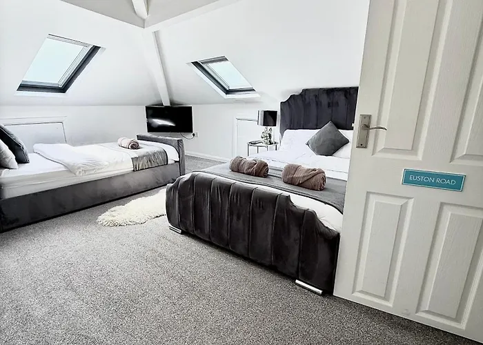 Monopoly Holiday Home