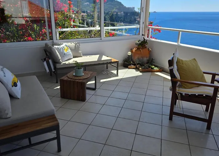 Apartments Sv.Jakov