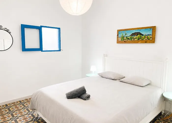 Sol Y Mar Surf Camp