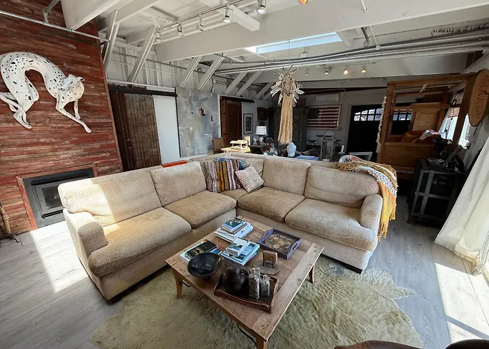 Waterfront Carriage House On Tomales Bay With Dock