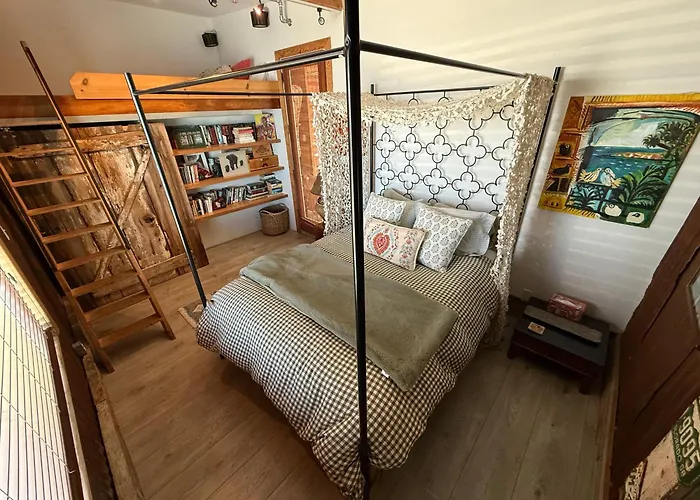 Waterfront Carriage House On Tomales Bay With Dock