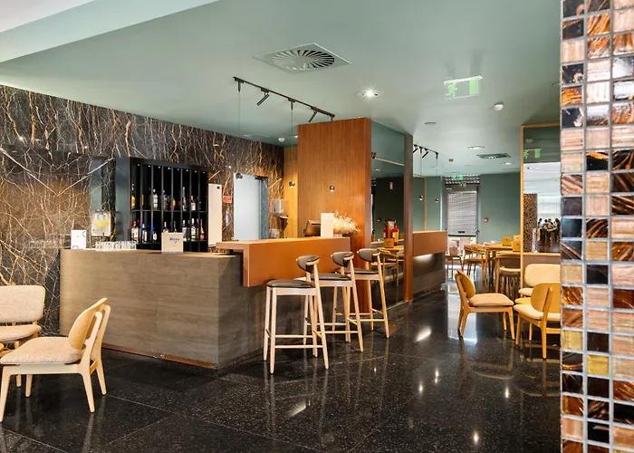 Family Friendly Hotels Axis Porto Business & Spa