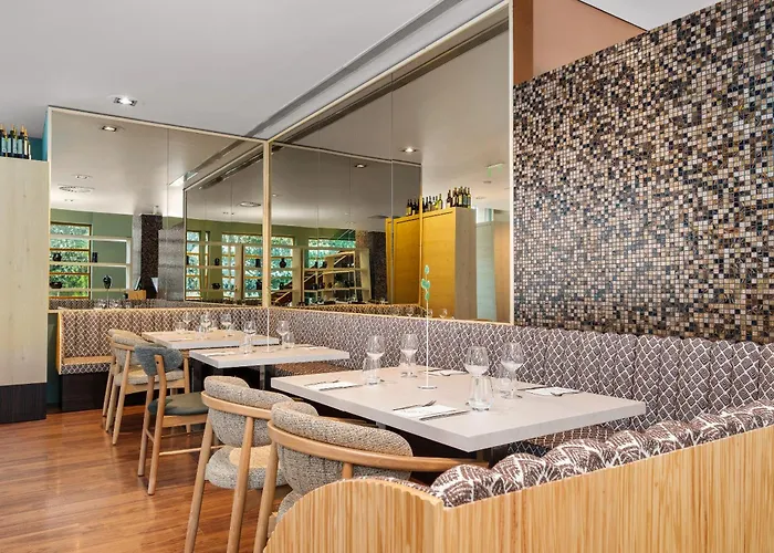 Family Friendly Hotels Axis Porto Business & Spa