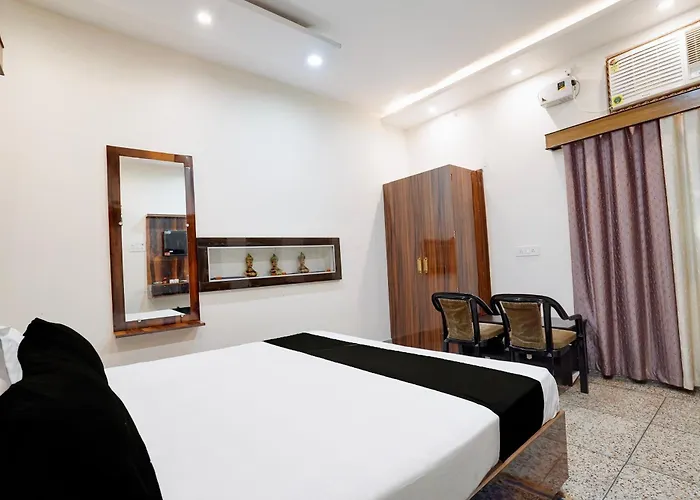 Kalash Guest House