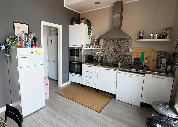 Banama Coliving 1 - Coworking, Surf & Yoga