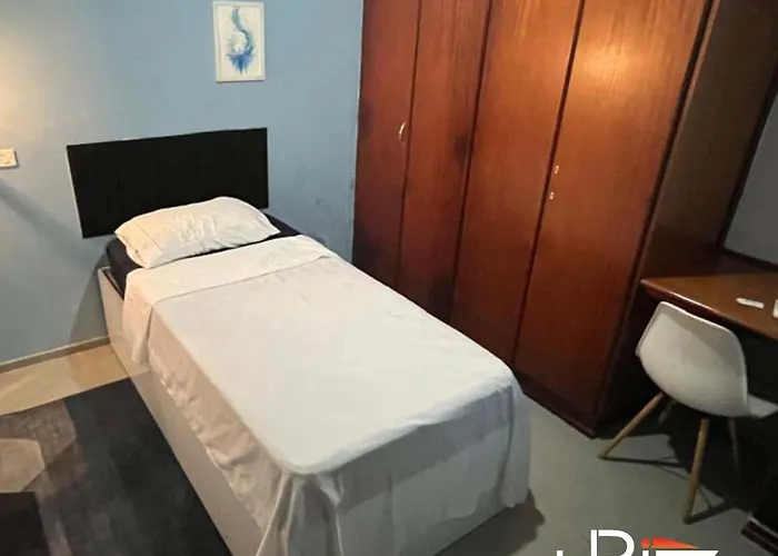 Ritz Hostel