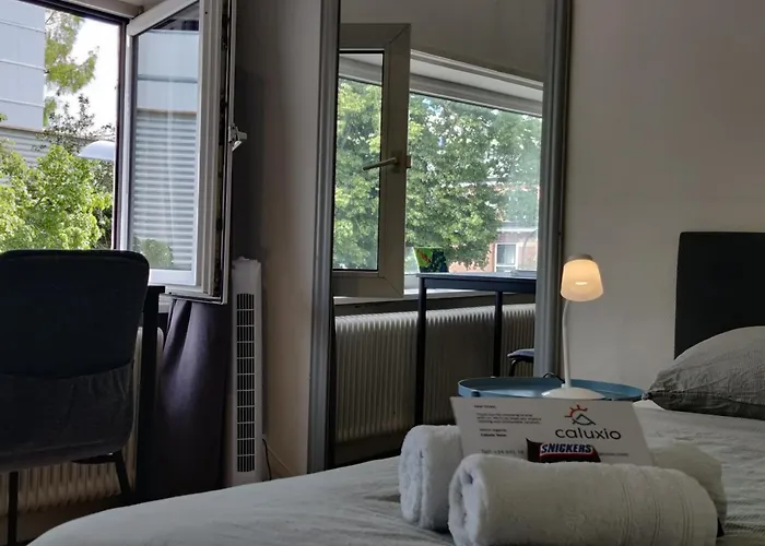 City Center Rooms With Shared Facilities By Umcg