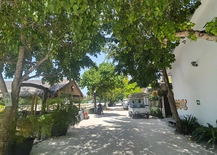 Seascape Retreats Dhigurah